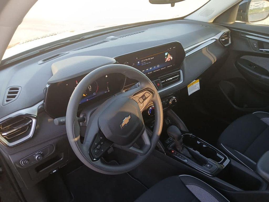 new 2026 Chevrolet TrailBlazer car, priced at $27,320