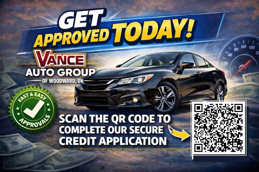 used 2023 Chevrolet Traverse car, priced at $33,111