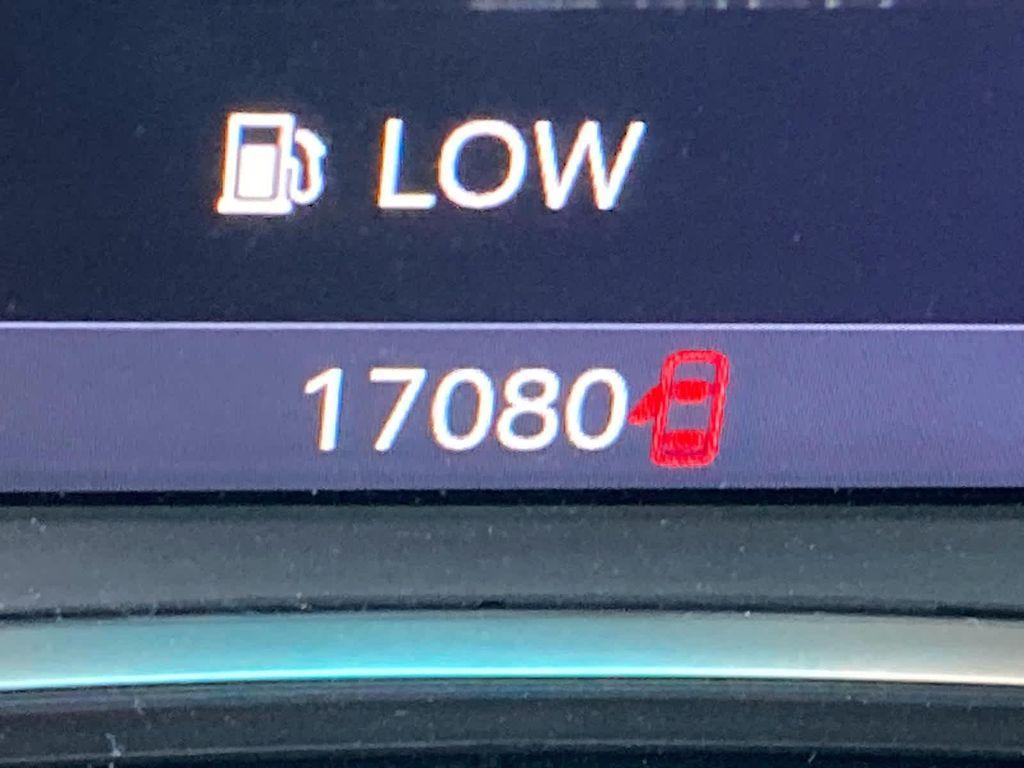 used 2023 Chevrolet Traverse car, priced at $33,111