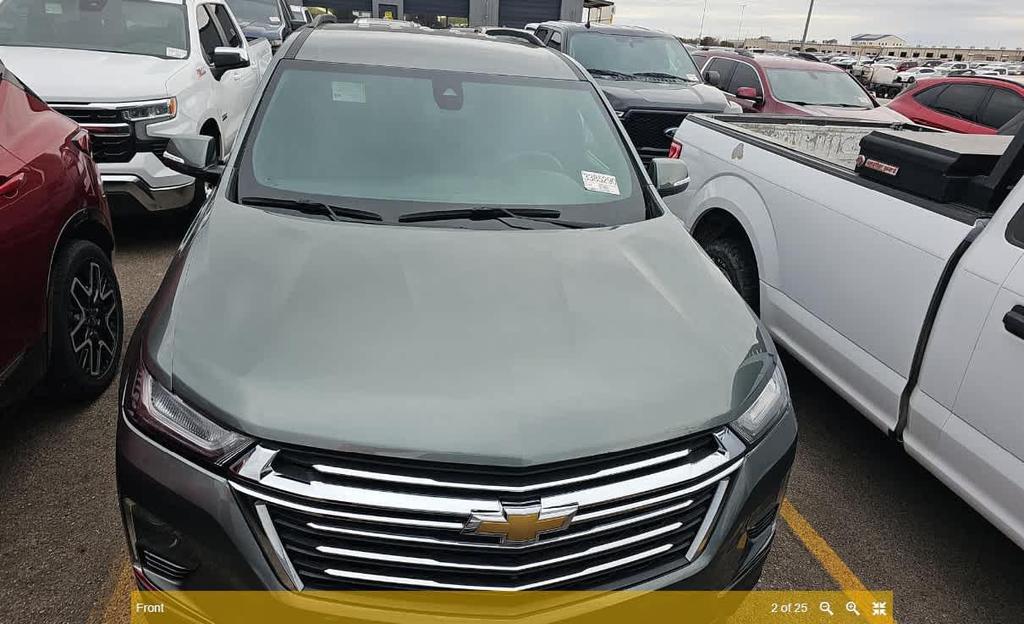 used 2023 Chevrolet Traverse car, priced at $33,111