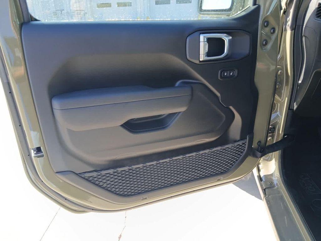 new 2026 Jeep Wrangler car, priced at $43,045