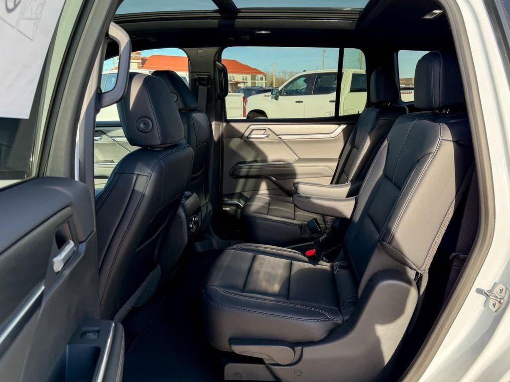 new 2026 GMC Acadia car, priced at $53,636