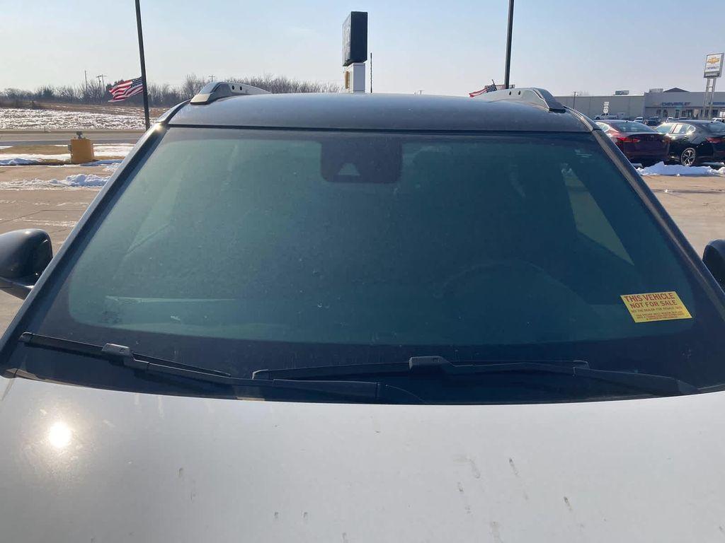 used 2023 Chevrolet TrailBlazer car, priced at $25,690