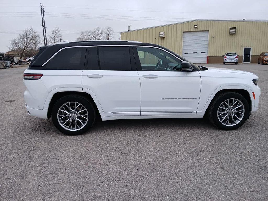 used 2022 Jeep Grand Cherokee 4xe car, priced at $33,907