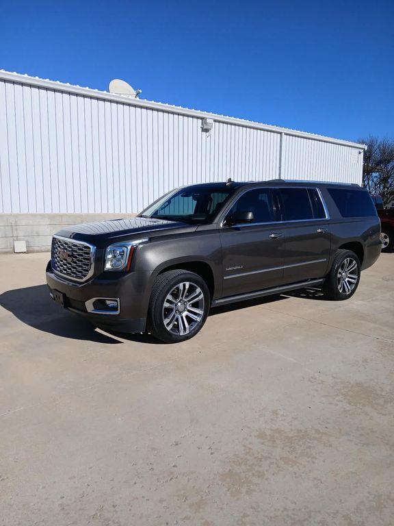 used 2019 GMC Yukon XL car, priced at $27,199