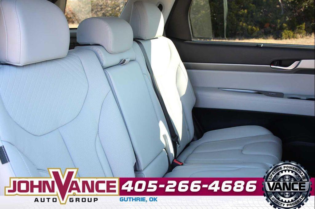 used 2025 Hyundai Palisade car, priced at $39,000