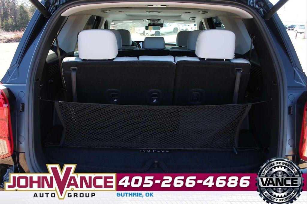 used 2025 Hyundai Palisade car, priced at $39,000