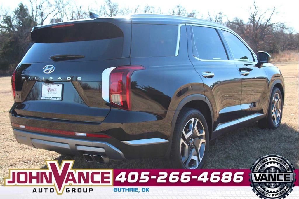 used 2025 Hyundai Palisade car, priced at $39,000