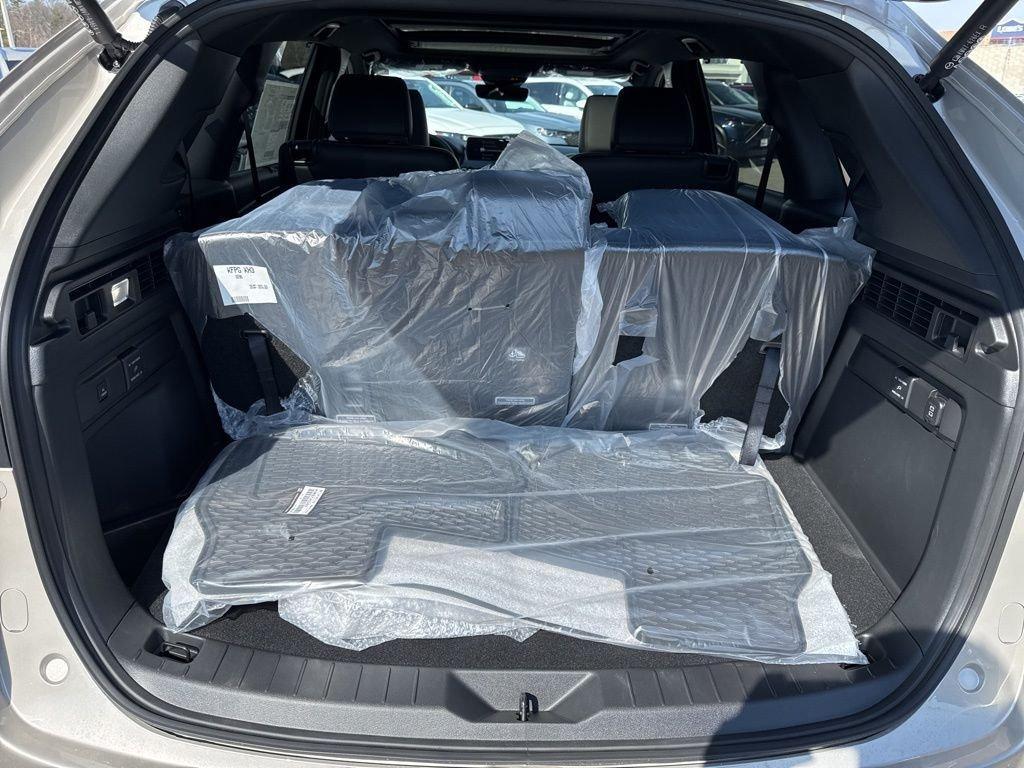 new 2026 Mazda CX-90 PHEV car, priced at $58,807