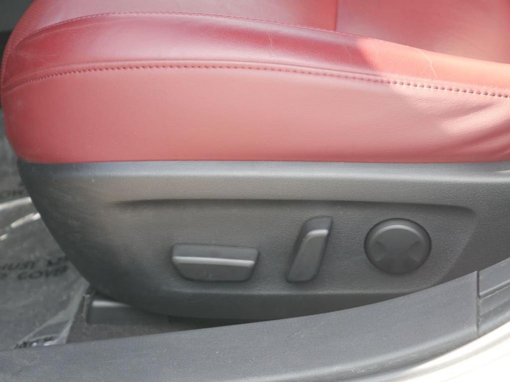 used 2023 Mazda Mazda3 car, priced at $27,067