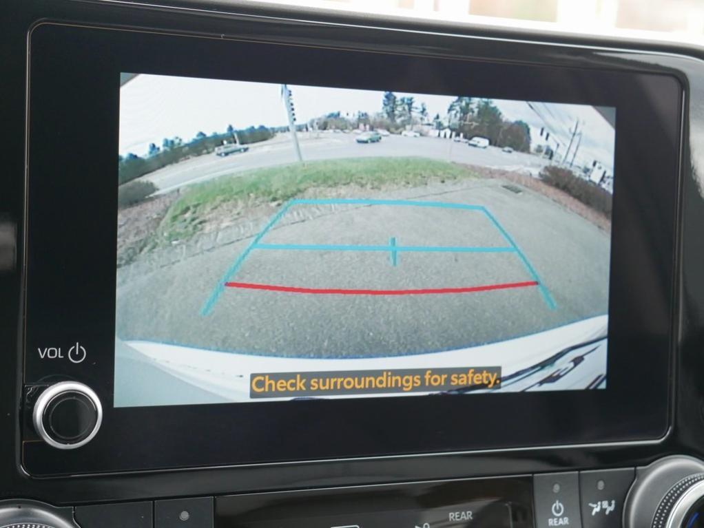 used 2023 Toyota Highlander car, priced at $37,250