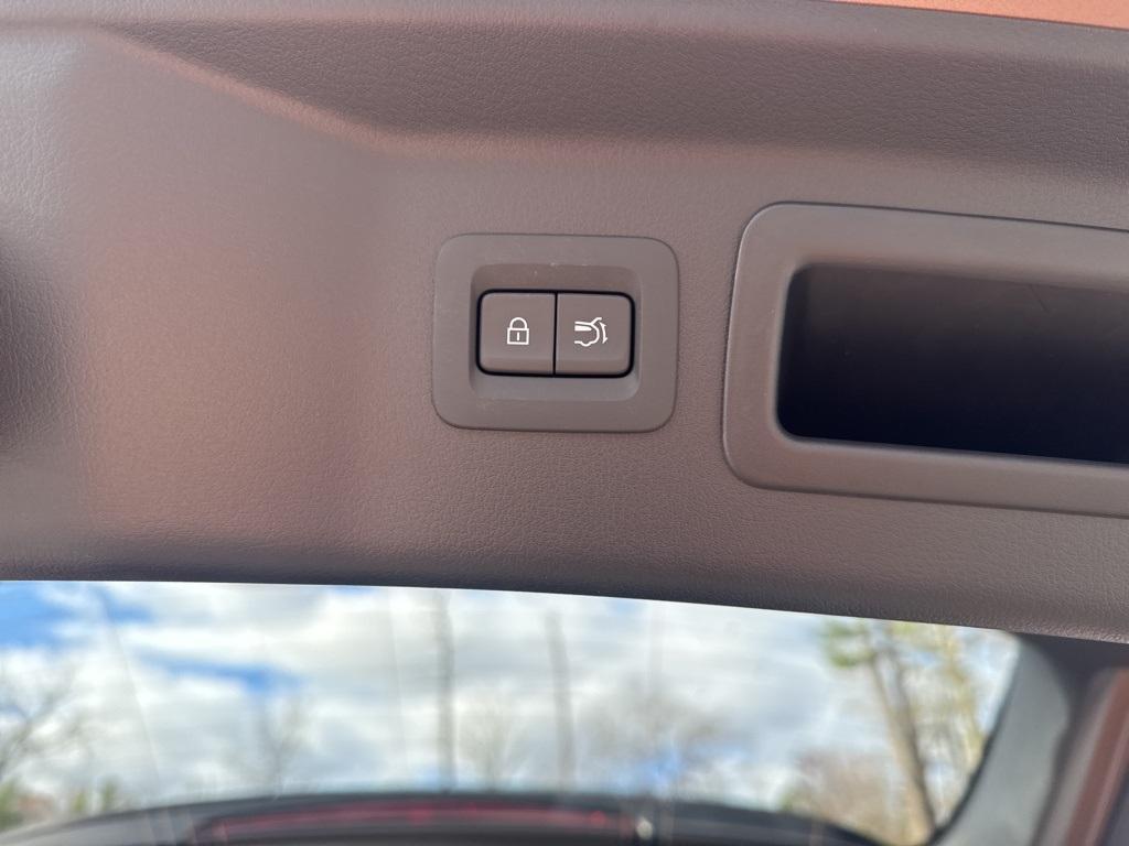 new 2026 Mazda CX-70 car, priced at $54,263