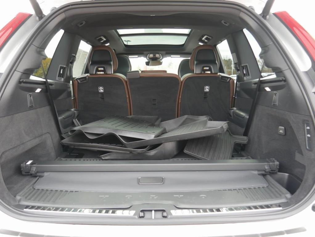 used 2023 Volvo XC90 car, priced at $44,500