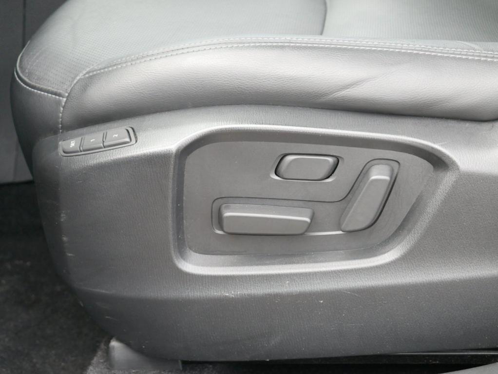 used 2023 Mazda CX-9 car, priced at $28,200