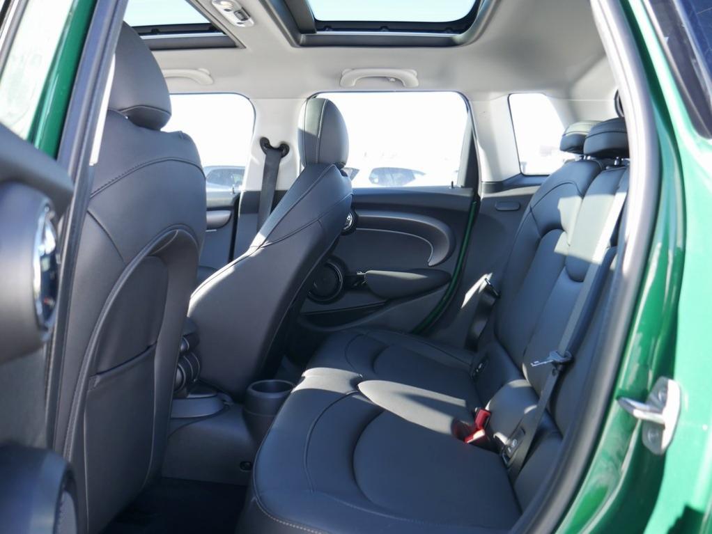 used 2023 MINI Hardtop car, priced at $20,000