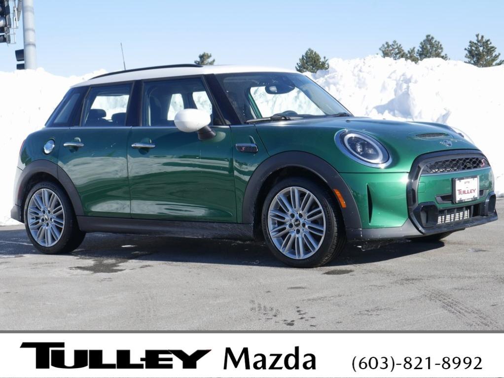 used 2023 MINI Hardtop car, priced at $20,000