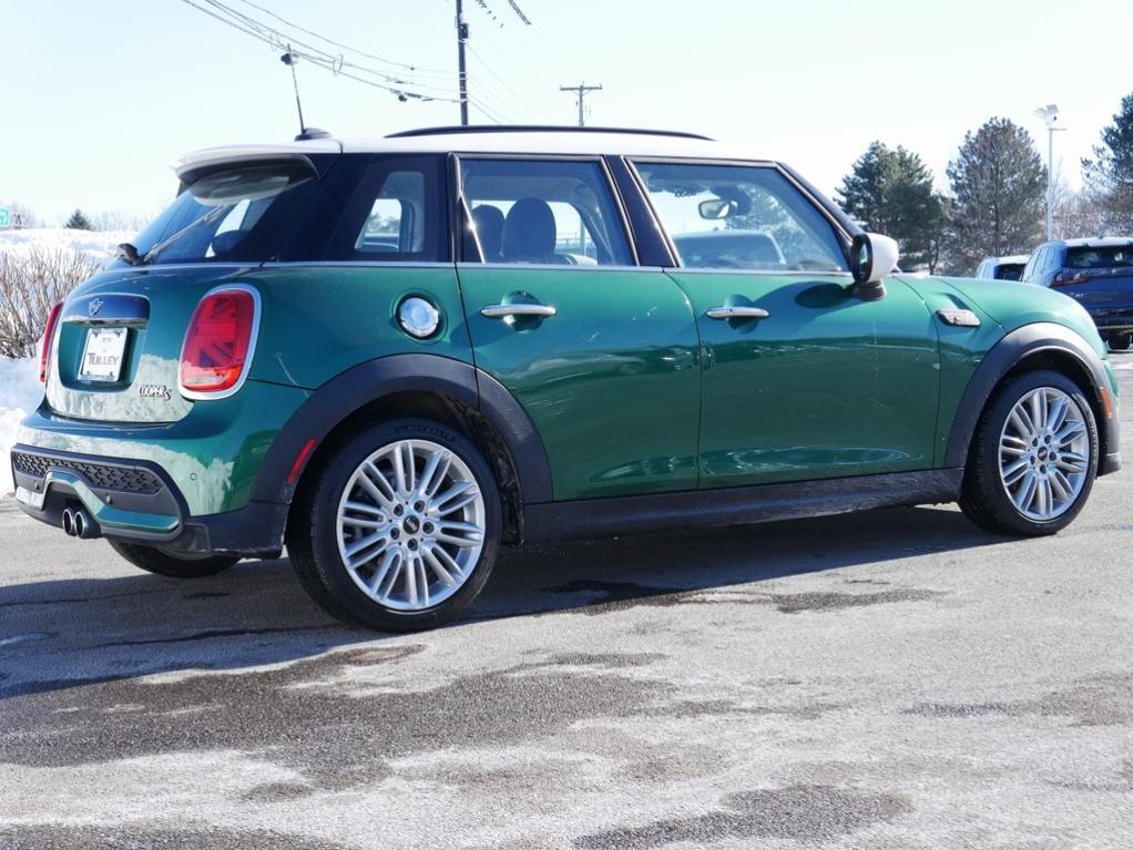 used 2023 MINI Hardtop car, priced at $20,000