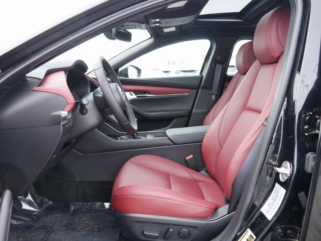 used 2025 Mazda Mazda3 car, priced at $29,000