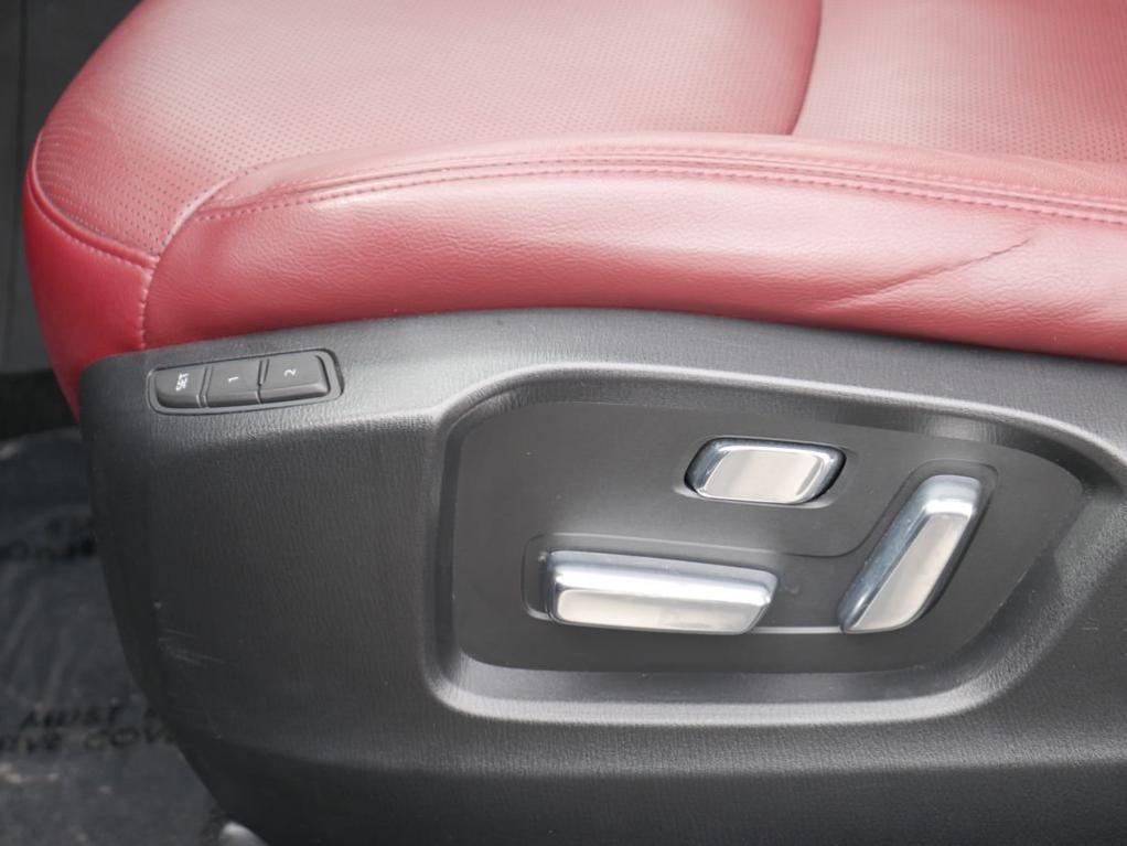 used 2023 Mazda CX-9 car, priced at $30,035
