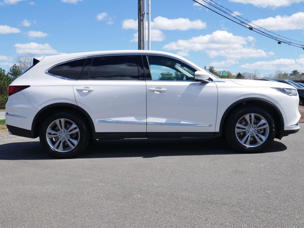 used 2024 Acura MDX car, priced at $39,089