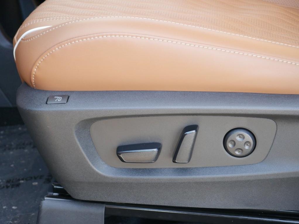 used 2026 INFINITI QX60 car, priced at $59,000