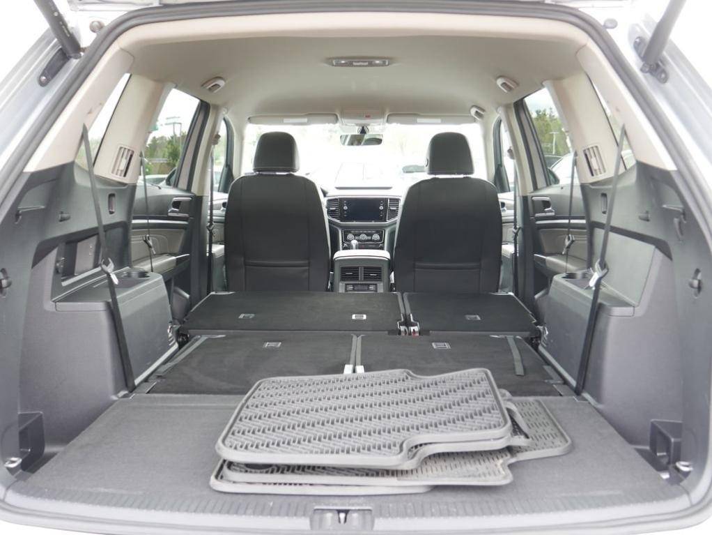 used 2023 Volkswagen Atlas car, priced at $30,300