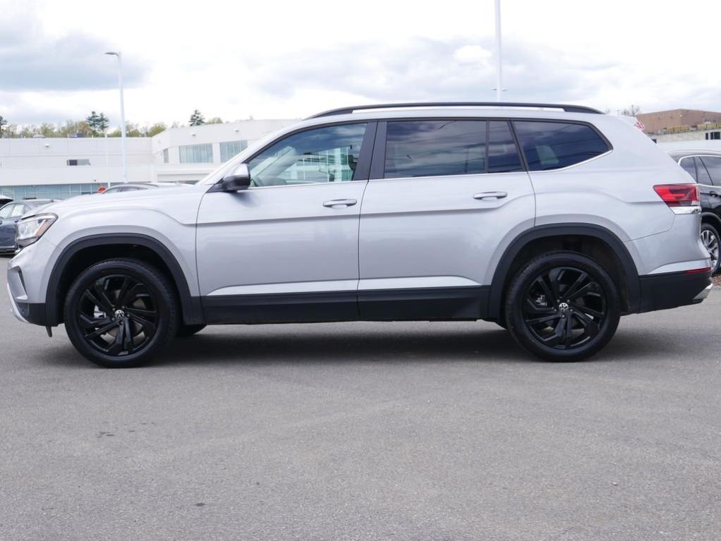 used 2023 Volkswagen Atlas car, priced at $30,300