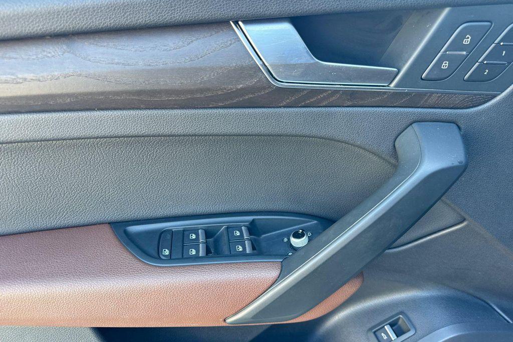 used 2018 Audi Q5 car, priced at $18,499