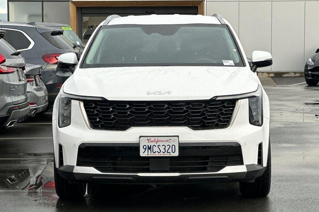 used 2024 Kia Sorento car, priced at $27,888