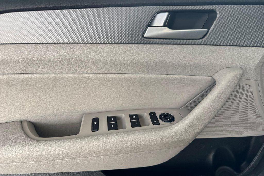 used 2016 Hyundai Sonata Hybrid car, priced at $12,999