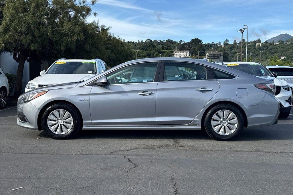 used 2016 Hyundai Sonata Hybrid car, priced at $12,999