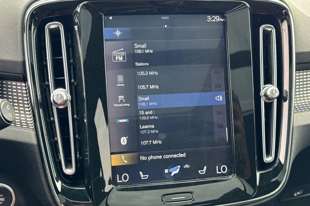 used 2020 Volvo XC40 car, priced at $18,999