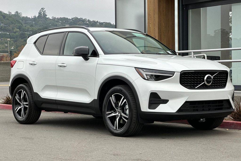 new 2026 Volvo XC40 car, priced at $43,845