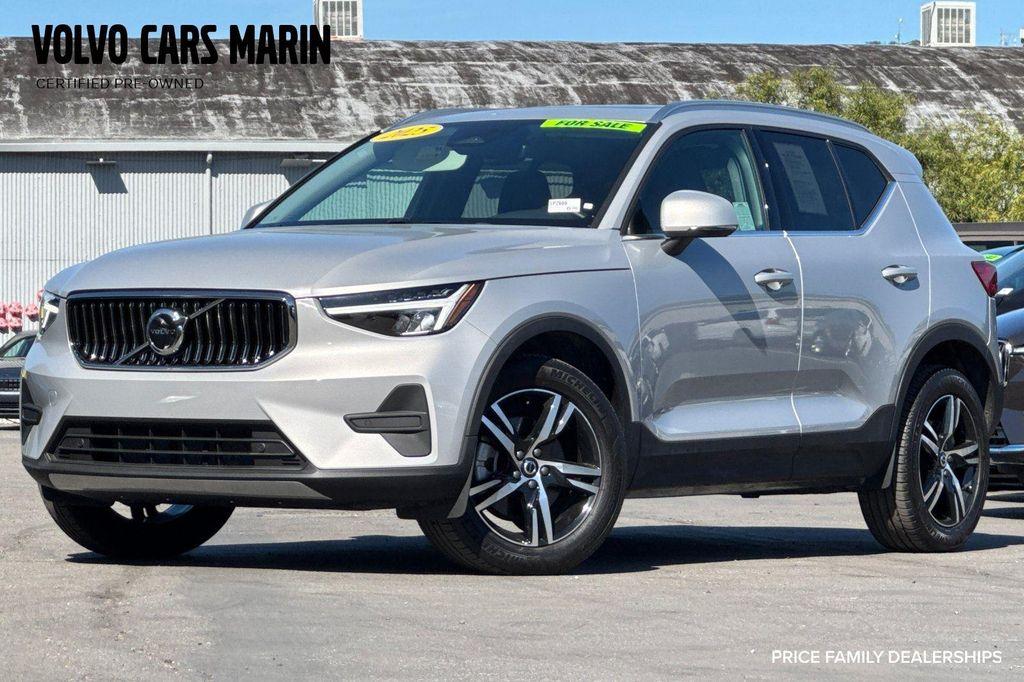 used 2025 Volvo XC40 car, priced at $33,700