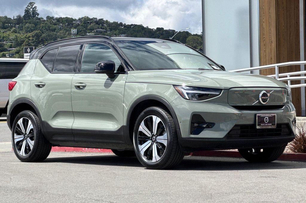 used 2023 Volvo XC40 Recharge Pure Electric car, priced at $28,999