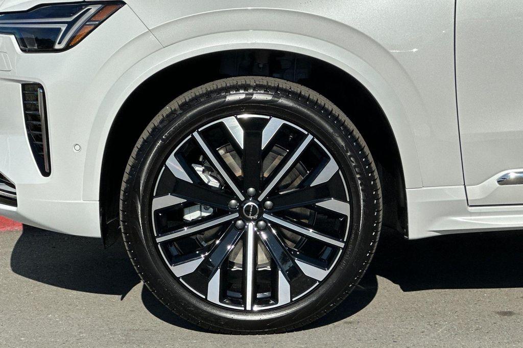 new 2026 Volvo XC90 car, priced at $71,825