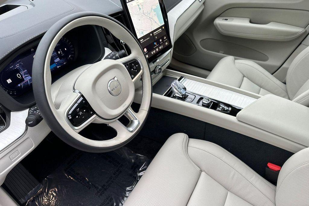 new 2026 Volvo XC60 car, priced at $63,935