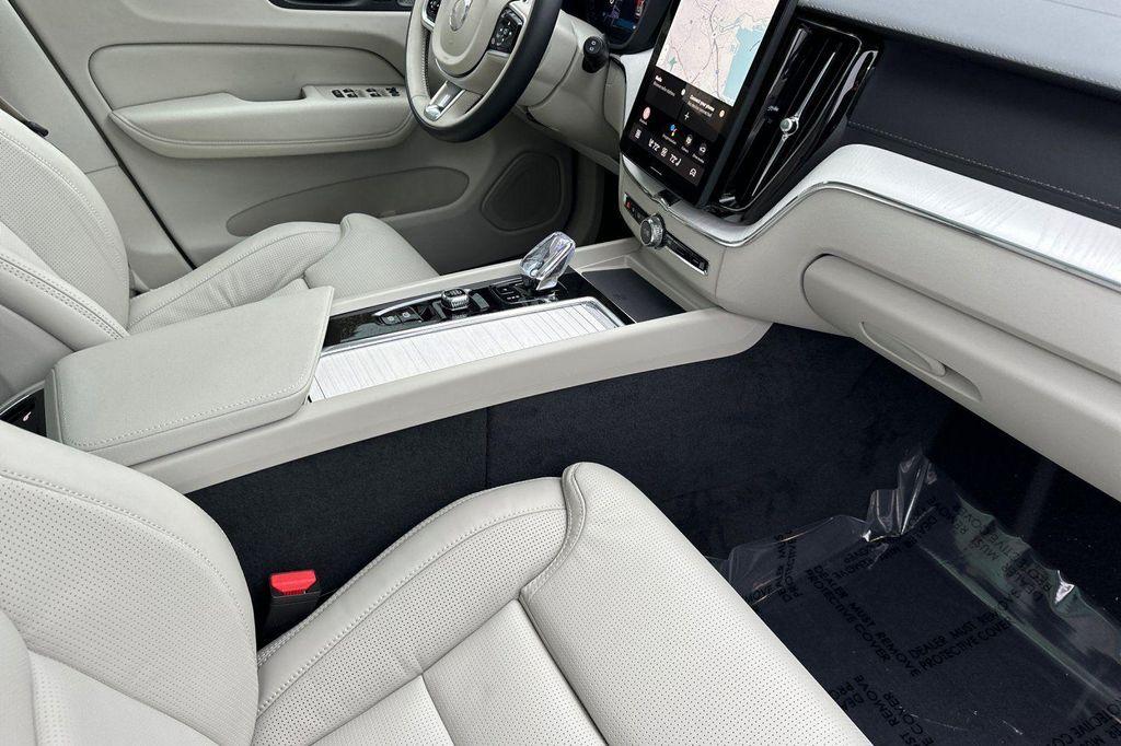 new 2026 Volvo XC60 car, priced at $63,935