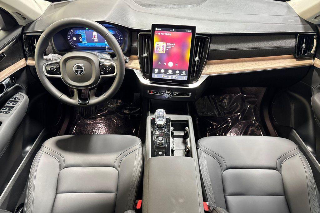 used 2025 Volvo XC90 Plug-In Hybrid car, priced at $66,888