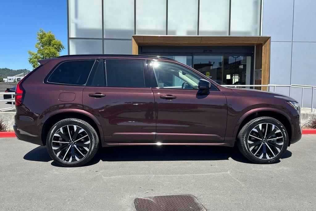 new 2026 Volvo XC90 Plug-In Hybrid car, priced at $87,020