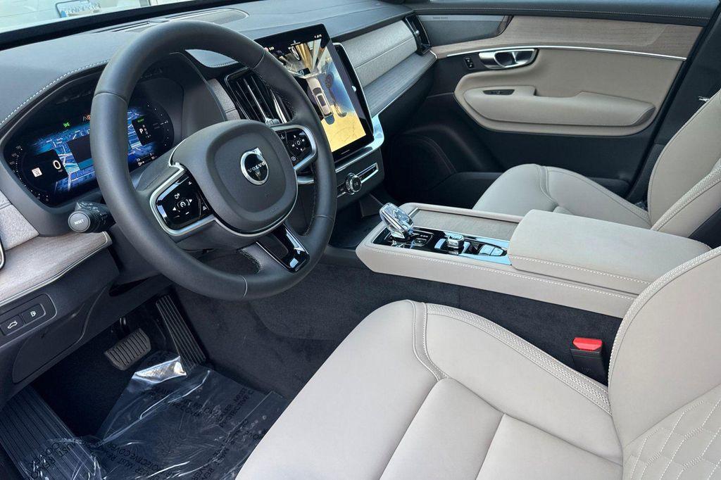 new 2026 Volvo XC90 Plug-In Hybrid car, priced at $81,995