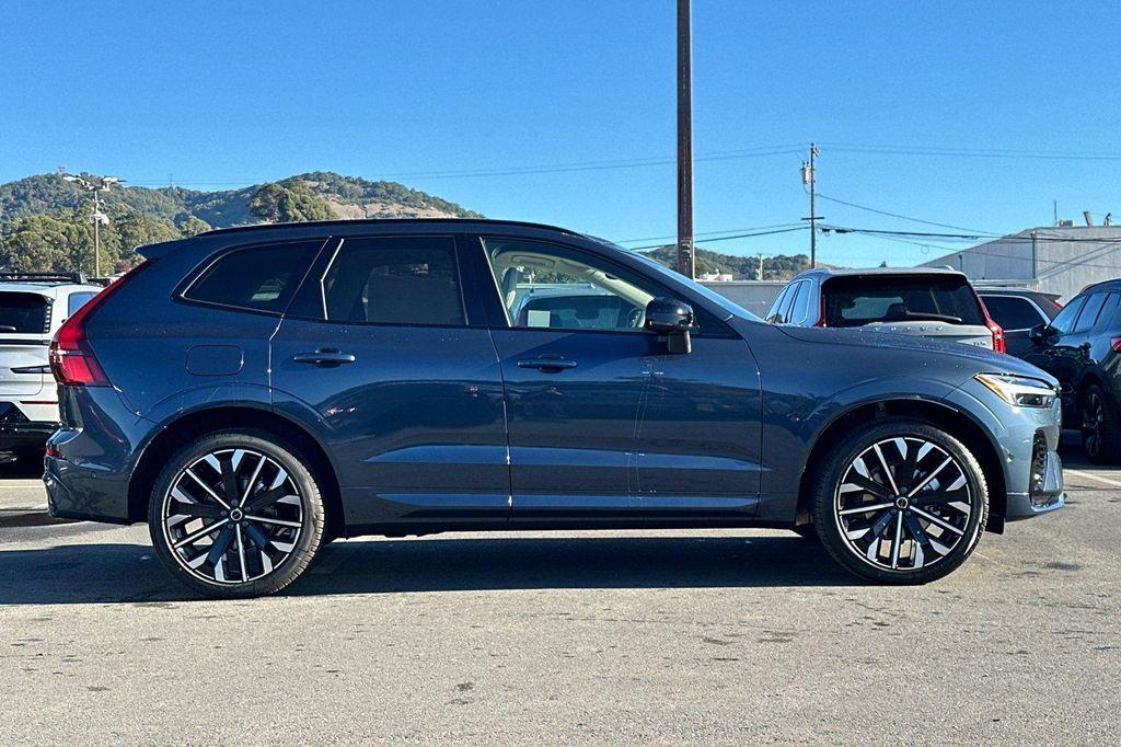 new 2026 Volvo XC60 car, priced at $63,935