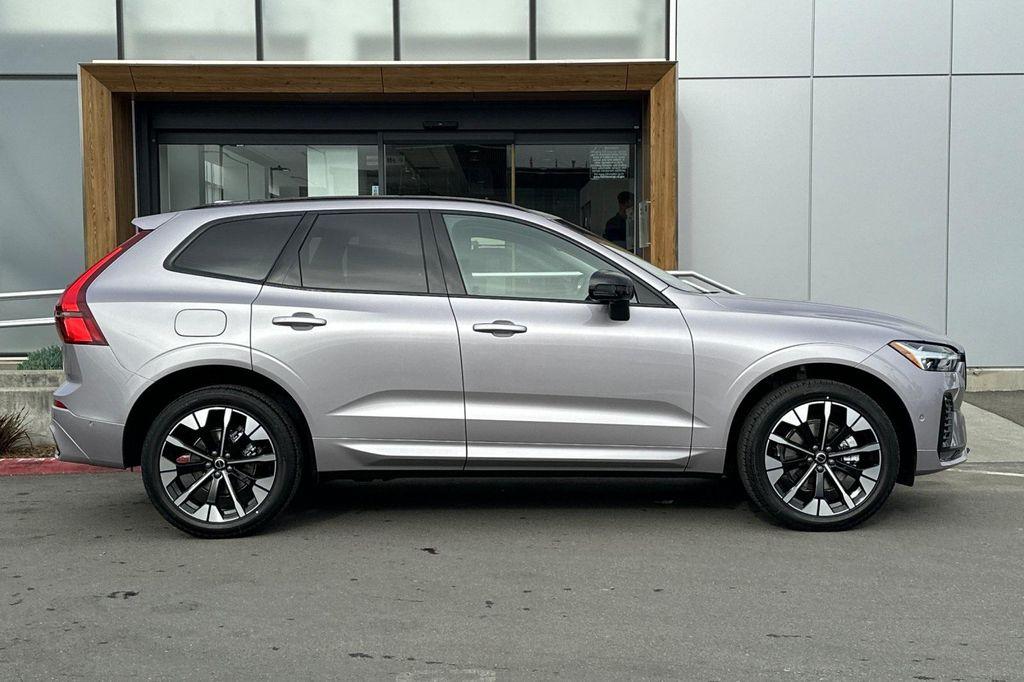 new 2026 Volvo XC60 car, priced at $59,190