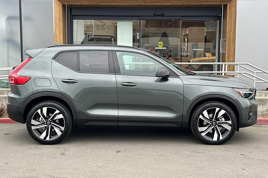 new 2026 Volvo XC40 car, priced at $48,575