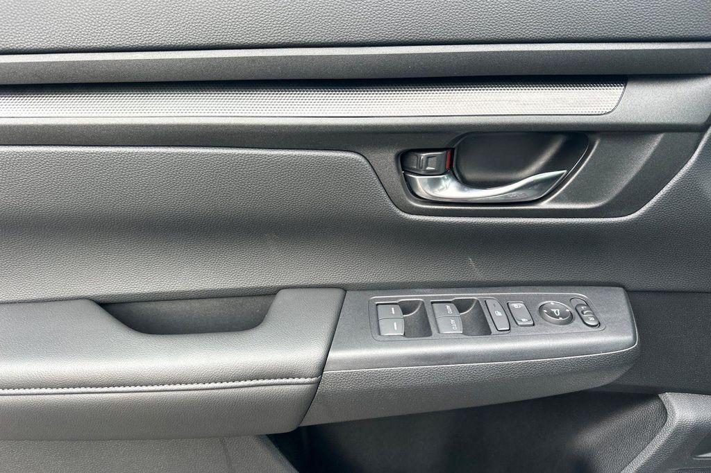used 2025 Honda CR-V car, priced at $29,999