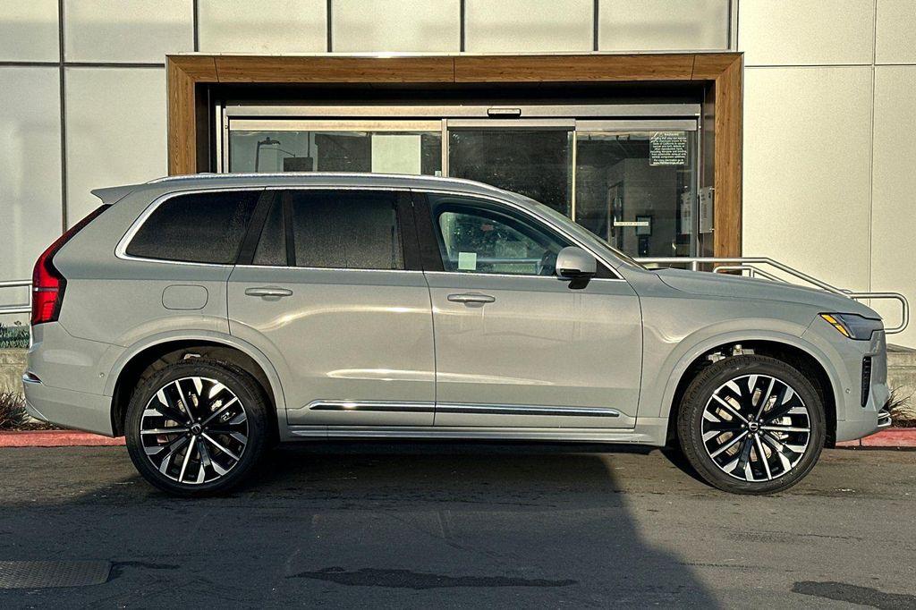 new 2026 Volvo XC90 Plug-In Hybrid car, priced at $85,625