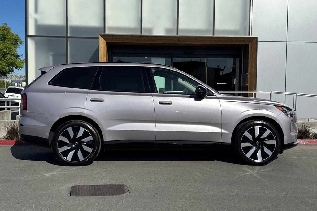 new 2026 Volvo EX90 car, priced at $87,580