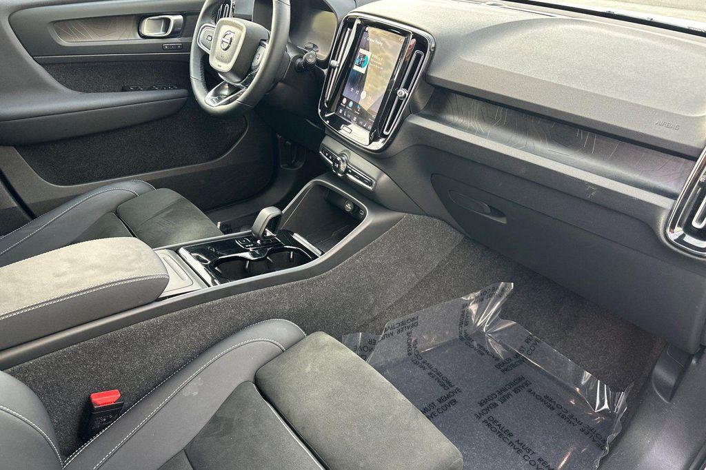 used 2023 Volvo XC40 Recharge Pure Electric car, priced at $27,588