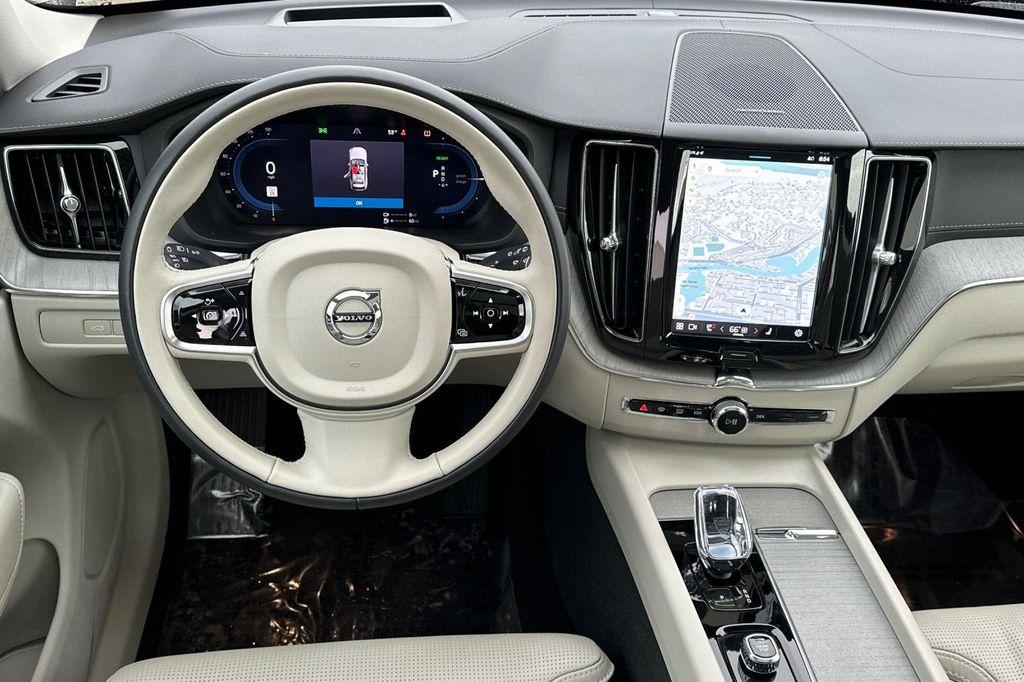 used 2020 Volvo XC90 Hybrid car, priced at $28,288