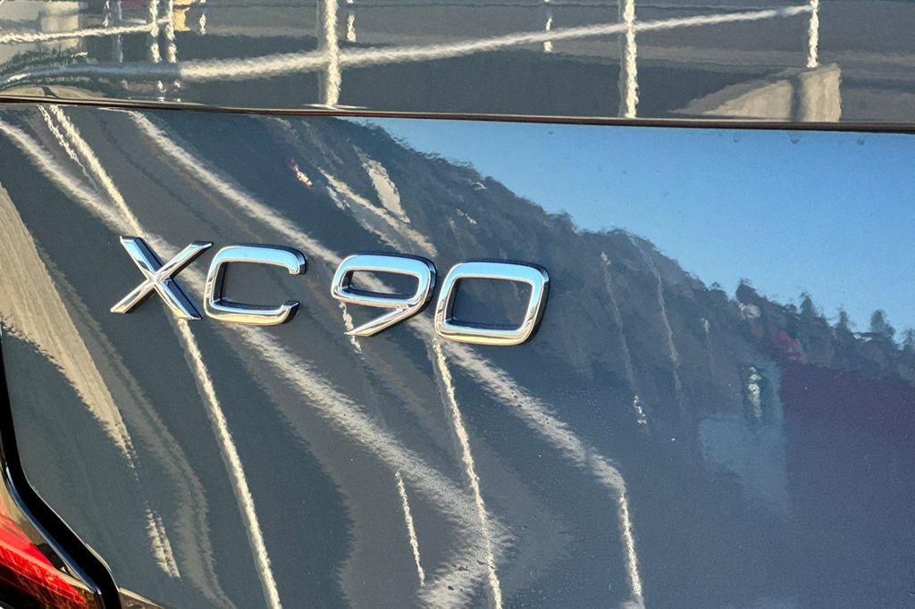 new 2026 Volvo XC90 car, priced at $67,560